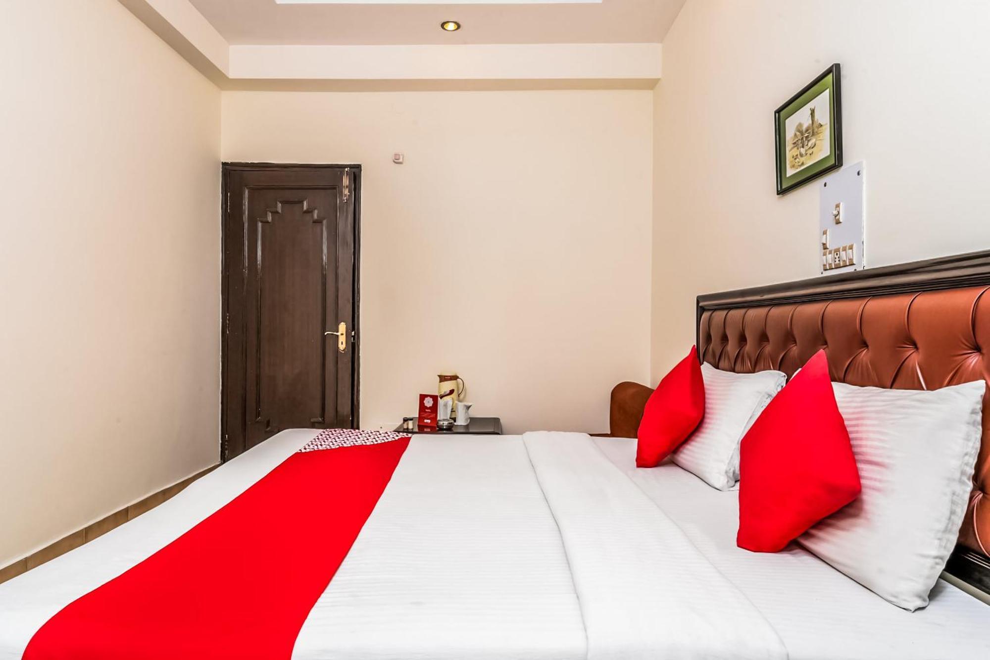 Super Hotel O Mohit Regency Бхопал Экстерьер фото