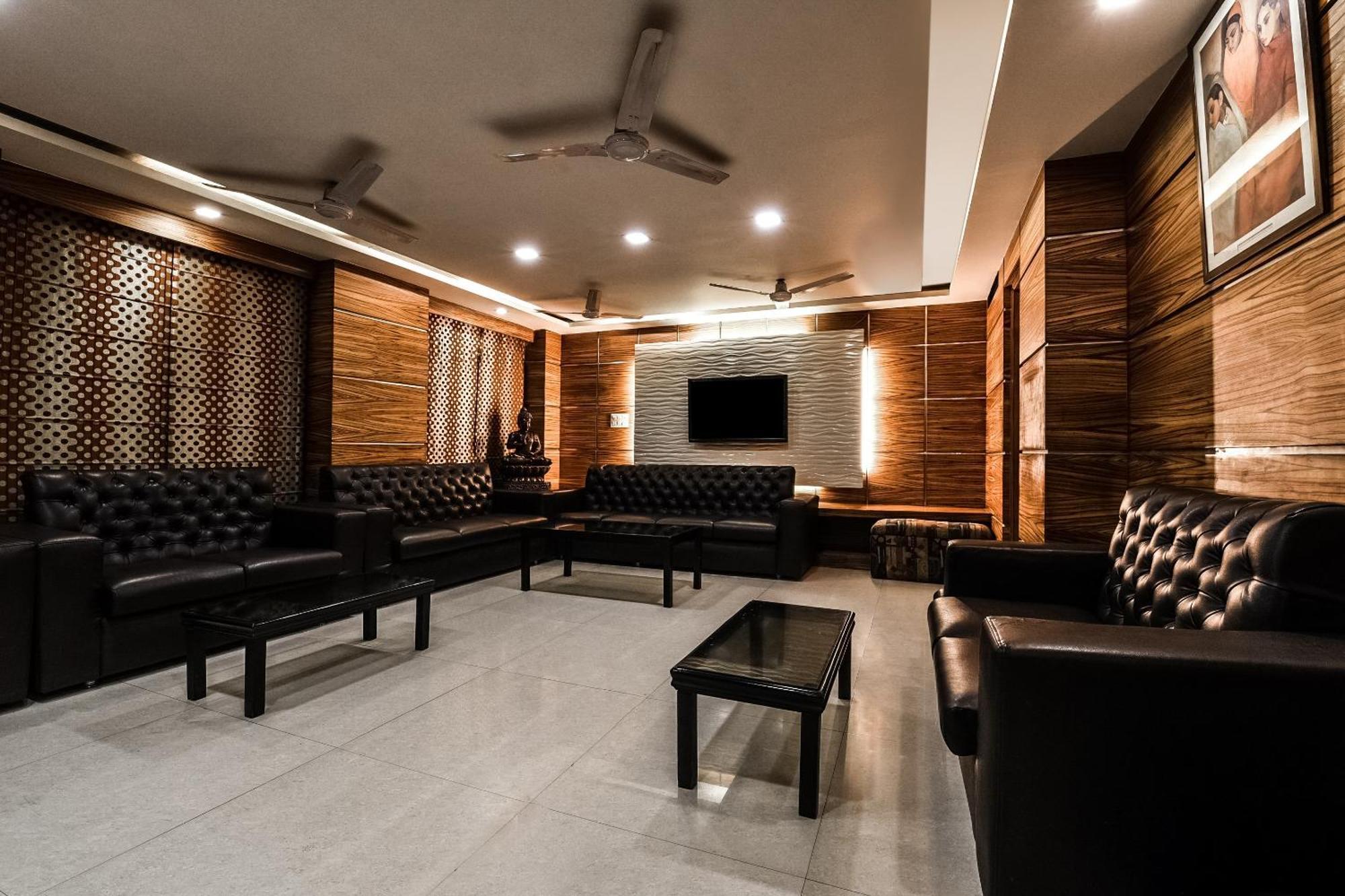 Super Hotel O Mohit Regency Бхопал Экстерьер фото