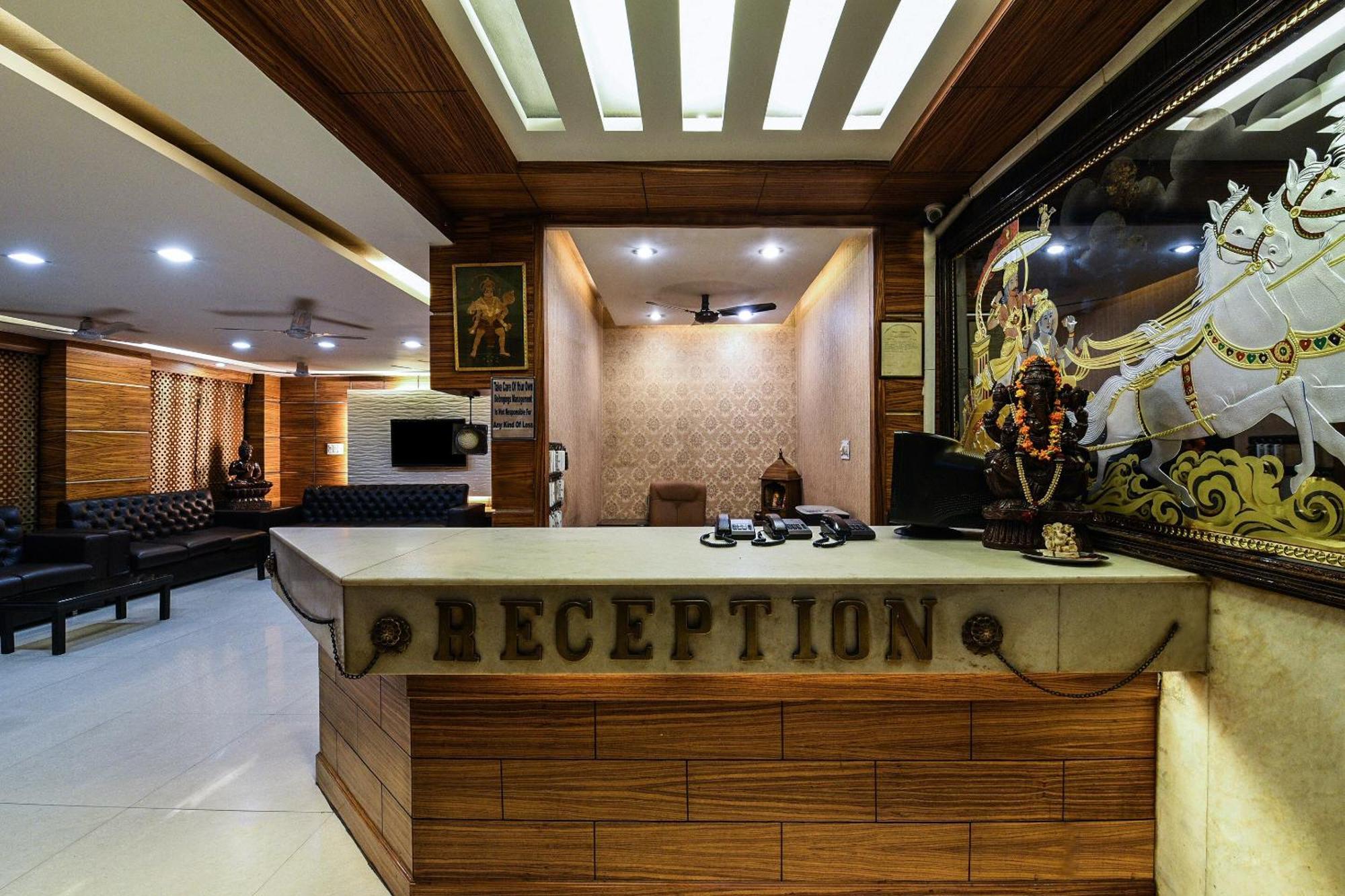 Super Hotel O Mohit Regency Бхопал Экстерьер фото