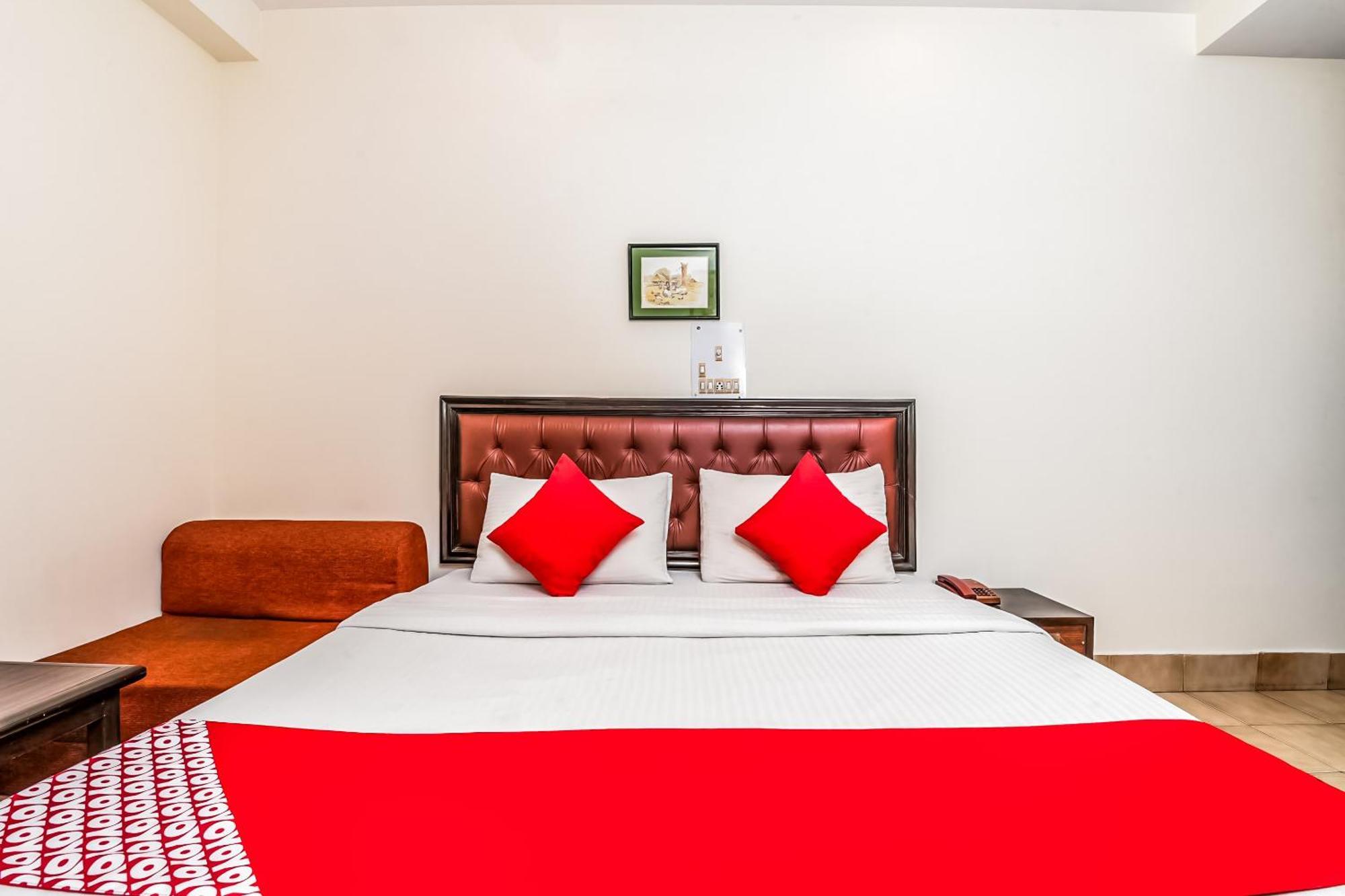 Super Hotel O Mohit Regency Бхопал Экстерьер фото